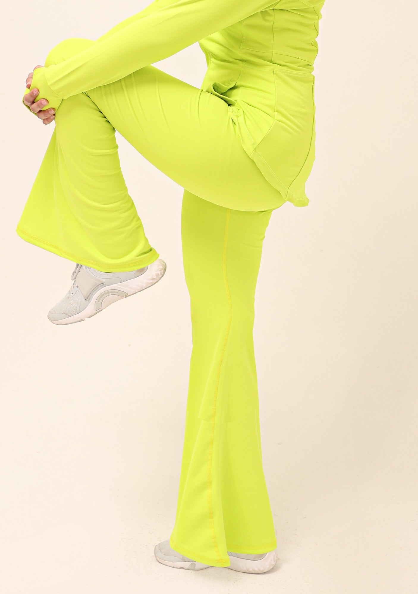 Doe ToneTwo™ Flare Pants - Lime Green
