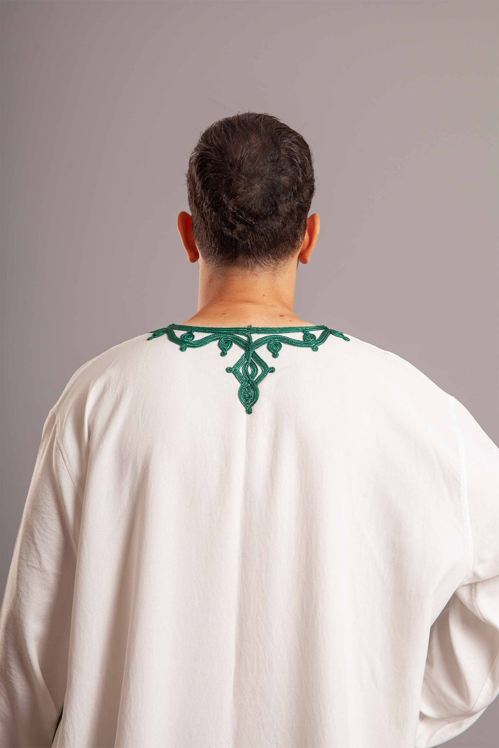 White cotton jalabiya