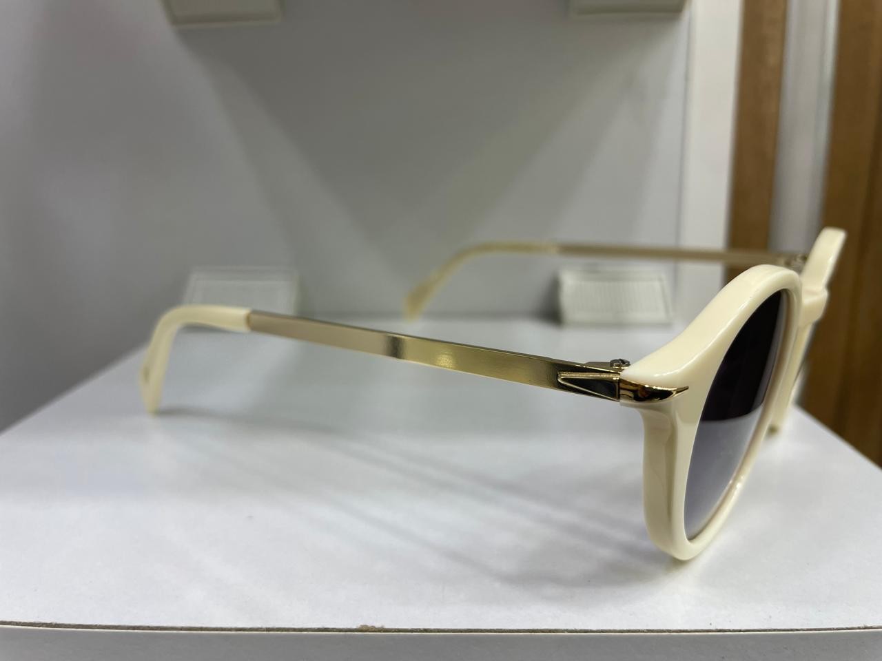 SKU DB1073