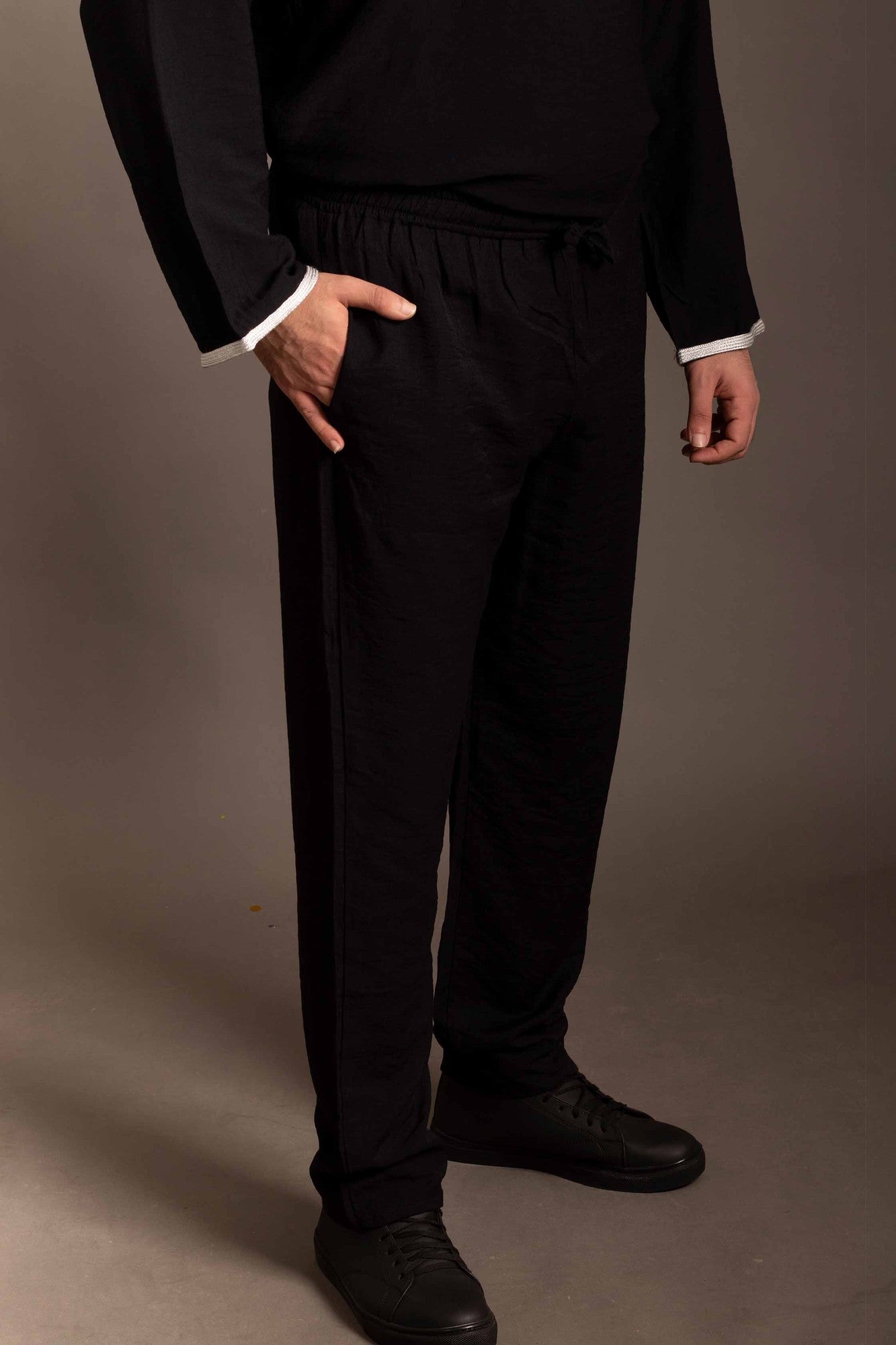Black linen pants