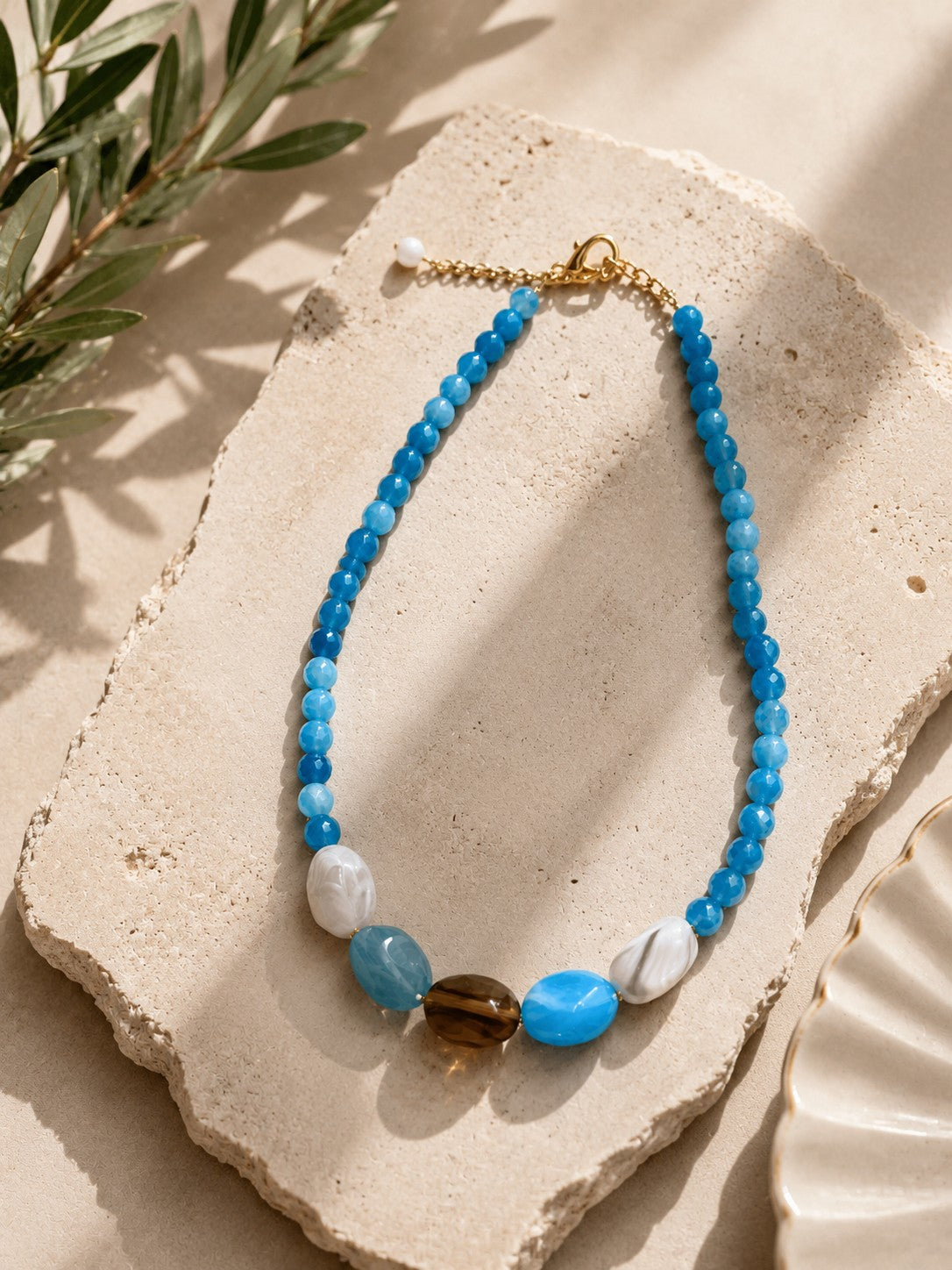 Turquoise agate necklace