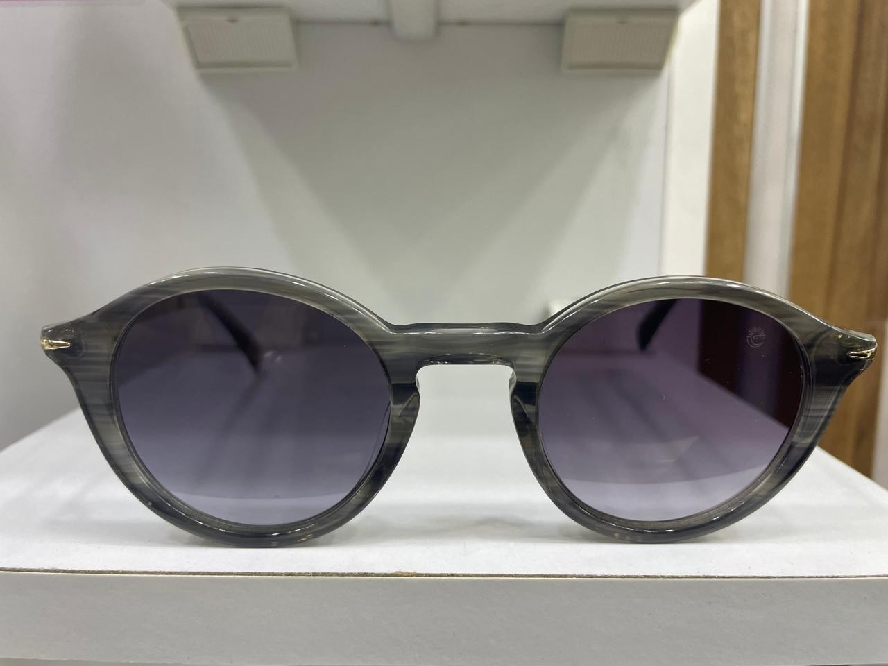 SKU DB1073