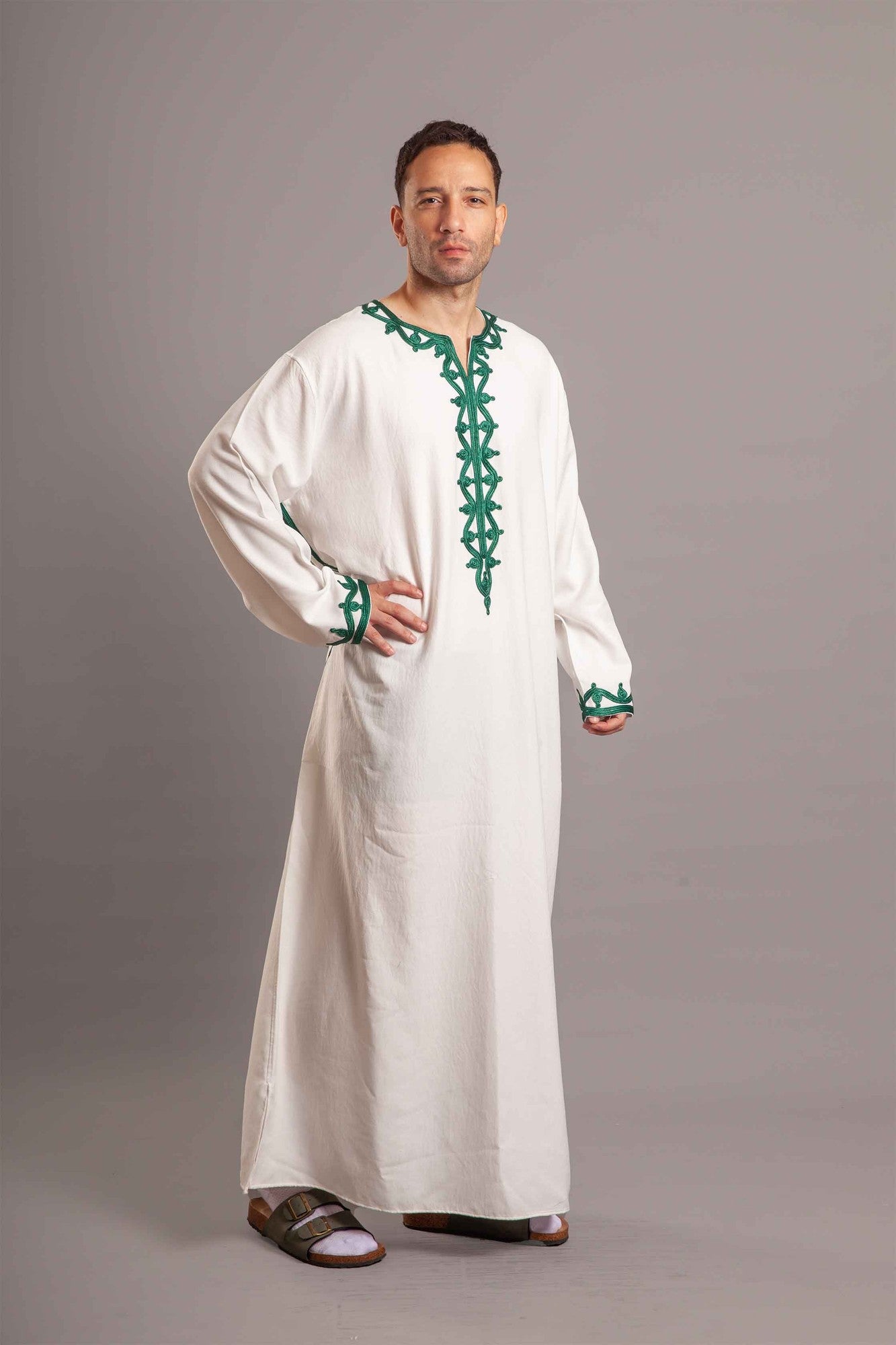 White cotton jalabiya